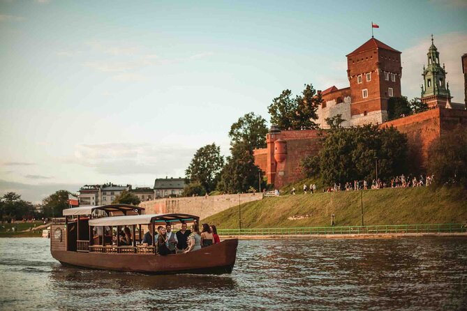 Gondola cruise The Vistula River Krakow private tour up to 12 person - Wawel Castle from the Vistula