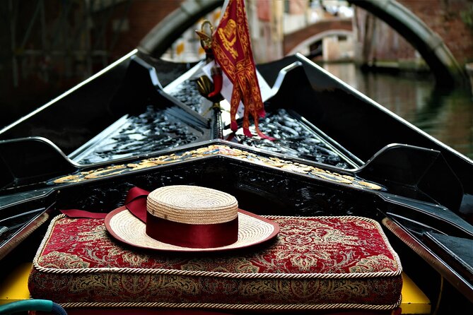 Gondola Ride & Doge's Palace Guided Tour in Venice - Who will get the most from this experience?