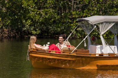 Krabi Private Gondola Cruise with Lunch and Picnic
