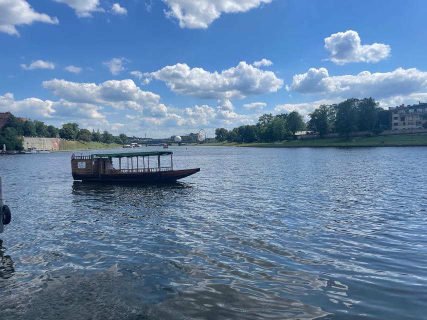 Krakow: Evening or Night Gondola Cruise - The Ghetto Wall and Podgórze’s harder history