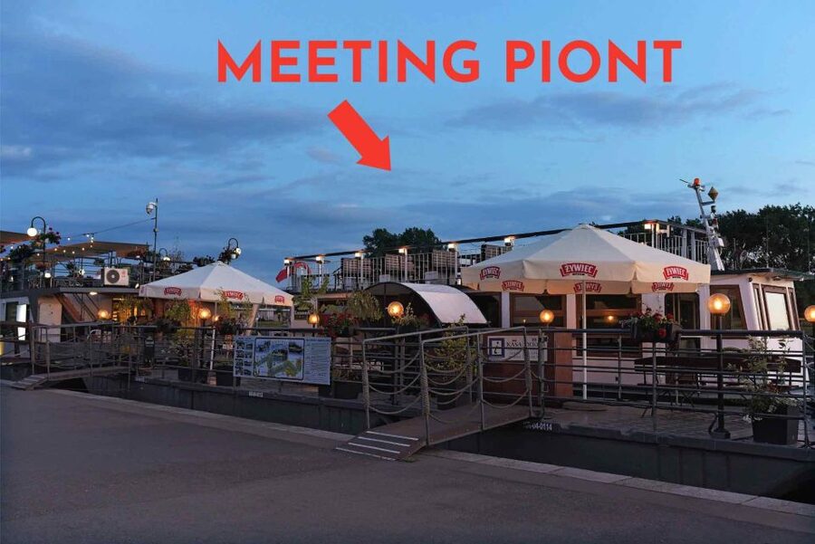 Krakow: Private Traditional Gondola Cruise - Daytime or evening: choosing the right mood