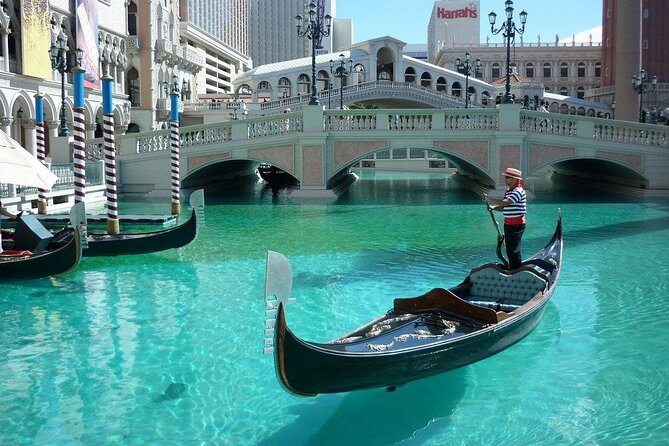 Morning Magic: Venice City Walk and Gondola Tour - What the Grand Canal looks like from a gondola