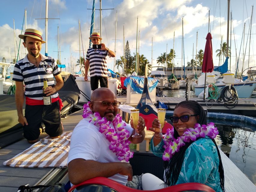 Oahu: Luxury Gondola Cruise with Drinks and Pastries - Pastries, drinks, and the Hawaiian lei