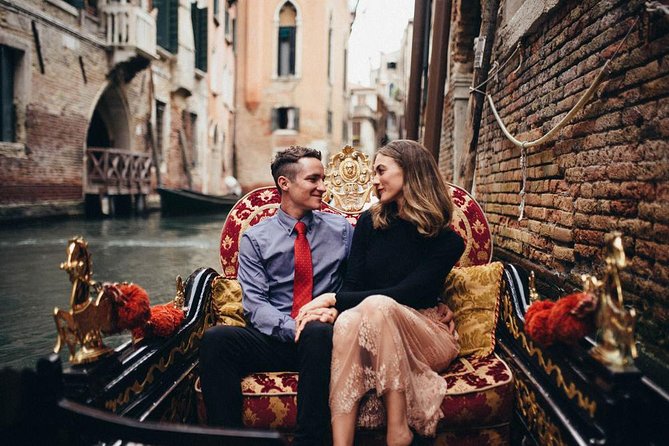 Private Photo Shoot in Venice with Gondola Ride Included - From St. Mark’s Square to the Bridge of Sighs