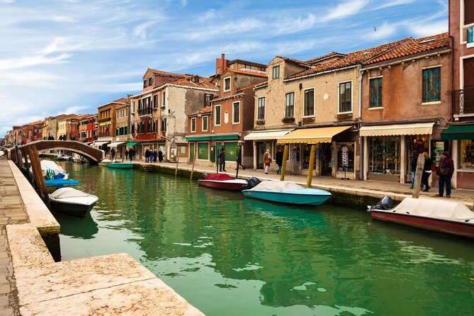 Private Tour: Venice Walk, Gondola, and Private Boat Tour ending on Murano Island with Venetian Lunch and Glass Factory Visit - Key points at a glance