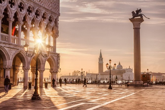 Private Venice City Tour and Gondola Ride - Doge’s Palace: one hour inside Venice’s seat of power