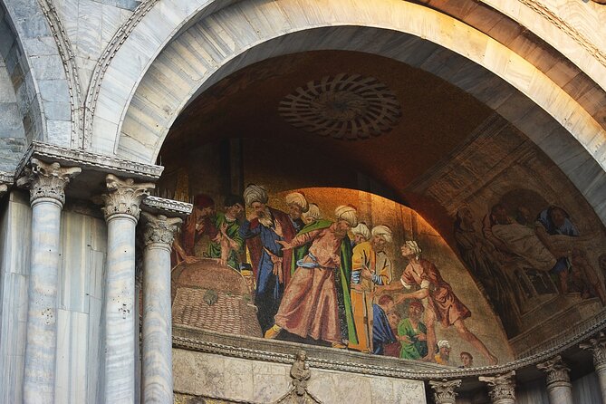 Public tour: Doge's Palace with St. Mark's Basilica & Gondolas - Who should book this Venice combination?