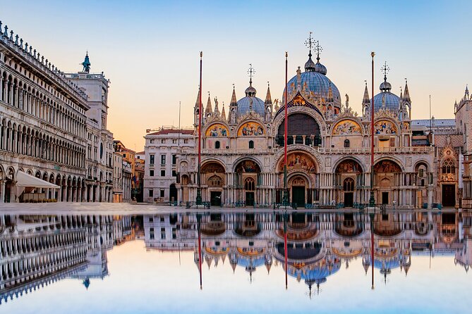 St. Mark’s Basilica Guided Tour with Venice Canals Gondola Ride - A smart first look at Venice