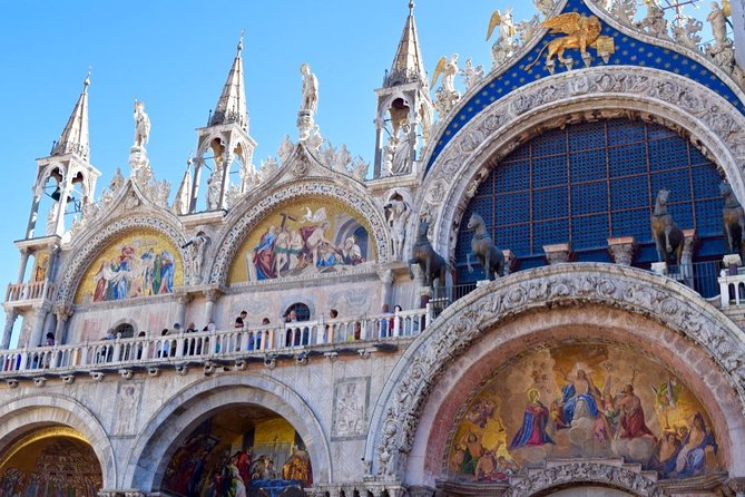 St. Mark’s Basilica Guided Tour with Venice Canals Gondola Ride - What you see from the gondola