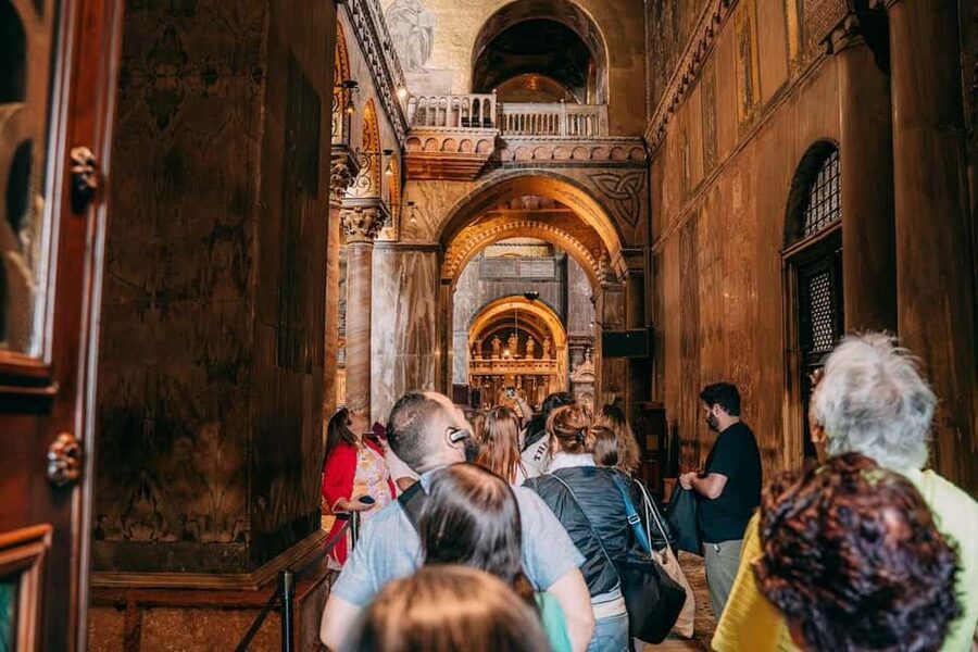 St. Mark's Basilica Tour with Priority Entrance + Gondola - Is $69 a fair price?
