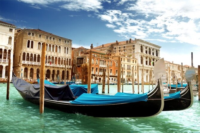 Tour Enchanting Venice Majestic City Walk and Gondola Ride - Rialto Bridge and the Grand Canal