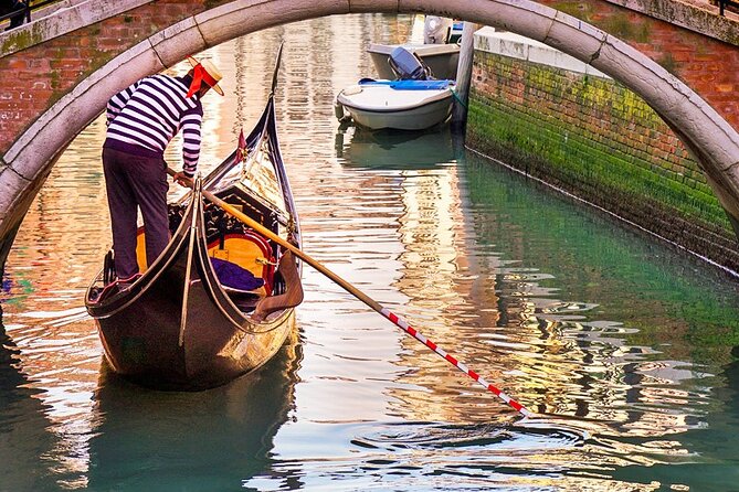 Tour Enchanting Venice Majestic City Walk and Gondola Ride - Starting near Piazza San Marco at 3:00 pm