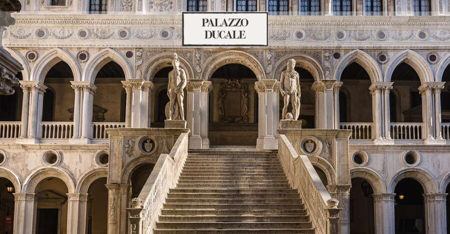 Tour of Doge's Palace and Gondola Ride - Inside the rooms of the Venetian Republic