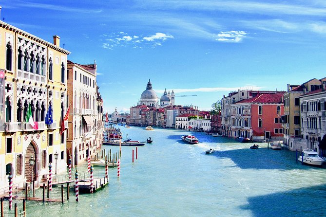 Venice: 30 min private Gondola Ride with Guide - Rialto Bridge and the final return