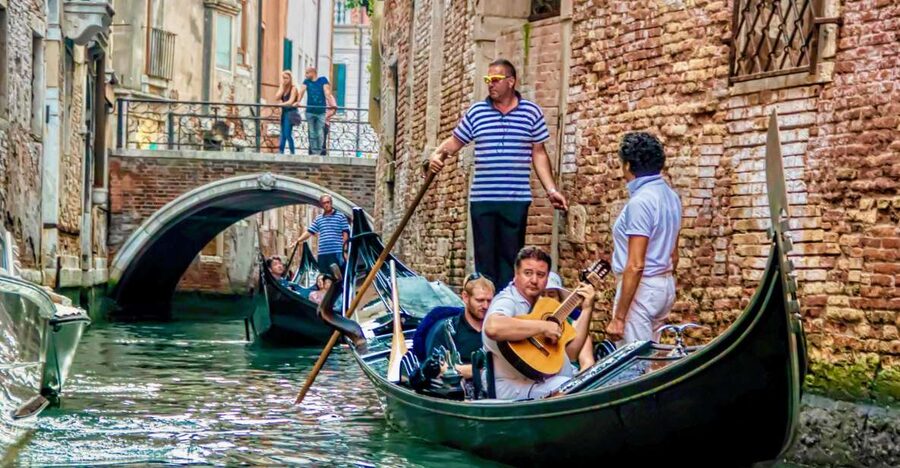 Venice: 30-Minute Gondola Ride on Grand Canal with Serenade - Santa Maria della Salute and the first view of the lagoon