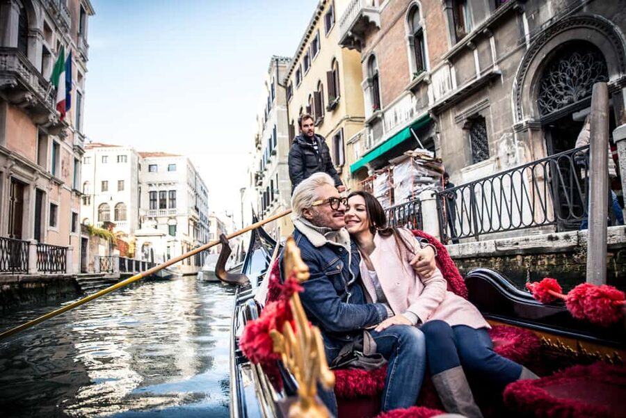 Venice: 30 minutes Enchanting Gondola Ride - What the 30-minute length means