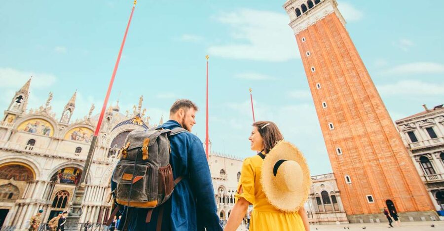 Venice: Basilica and Doge's Palace Tour with Gondola Ride - Why this combination works in Venice