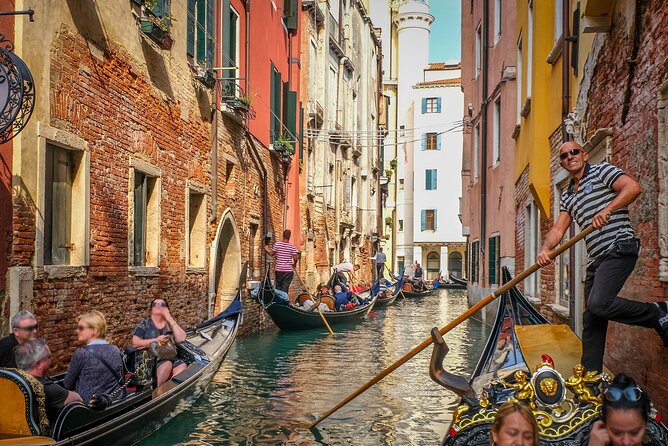 Venice: Classic 30-Minute Gondola Ride Through the Canals - Is 30 minutes enough?