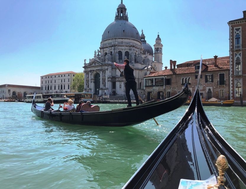 Venice Combo: Gondola, St. Mark’s Basilica Pala d'Oro option - Two classic Venice experiences, one carefully timed package