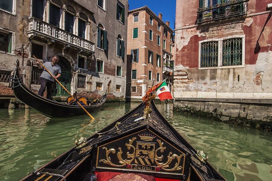 Venice: Doge's Palace and Basilica Tour with Gondola Ride - Is $149.54 a fair price?
