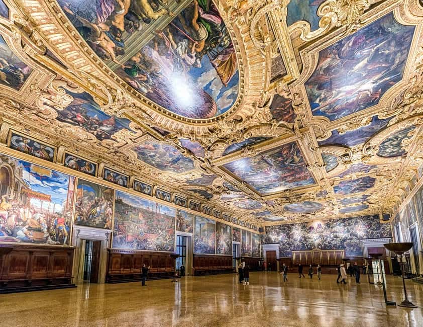 Venice: Doge's Palace Guided Tour with Optional Gondola Ride - Adding the 30-minute gondola ride
