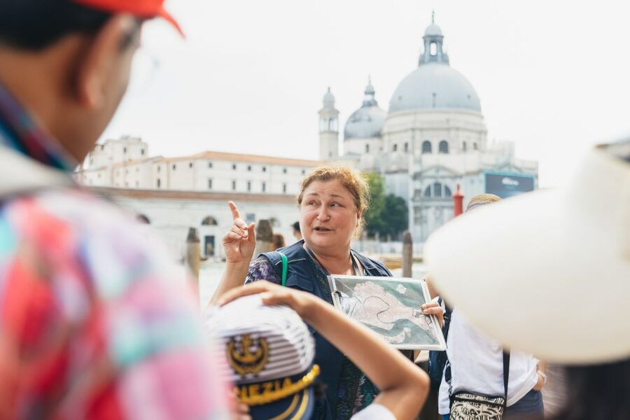 Venice: Grand Canal Gondola Ride with App Commentary - Should you book it?