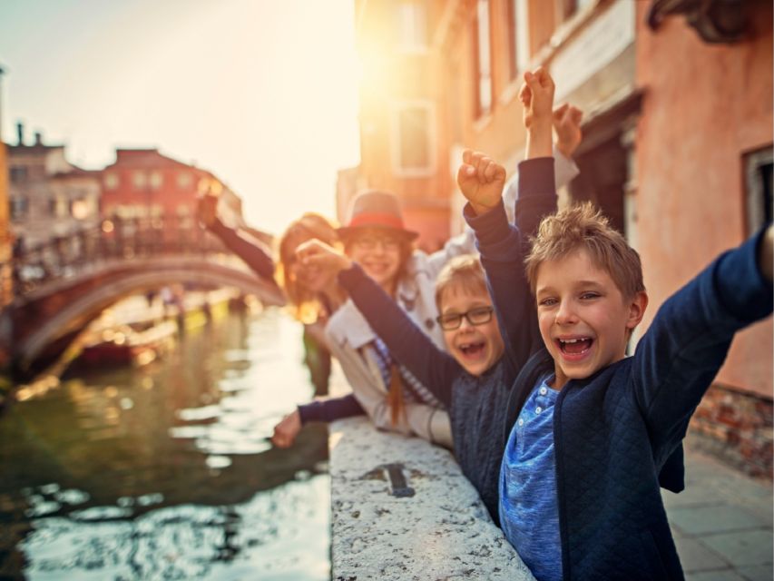 Venice: Highlights with Local Private Walking Tour & Gondola - Side lanes, small squares, and local stories