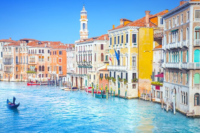 Venice Highlights with Local: Private Walking Tour & Gondola Ride - Who will get the most from this Venice experience