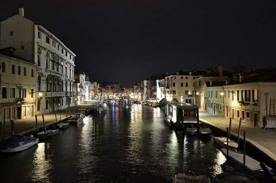 Venice: Private After Dark Tour and Gondola Ride - What the Ghost Theme Really Means