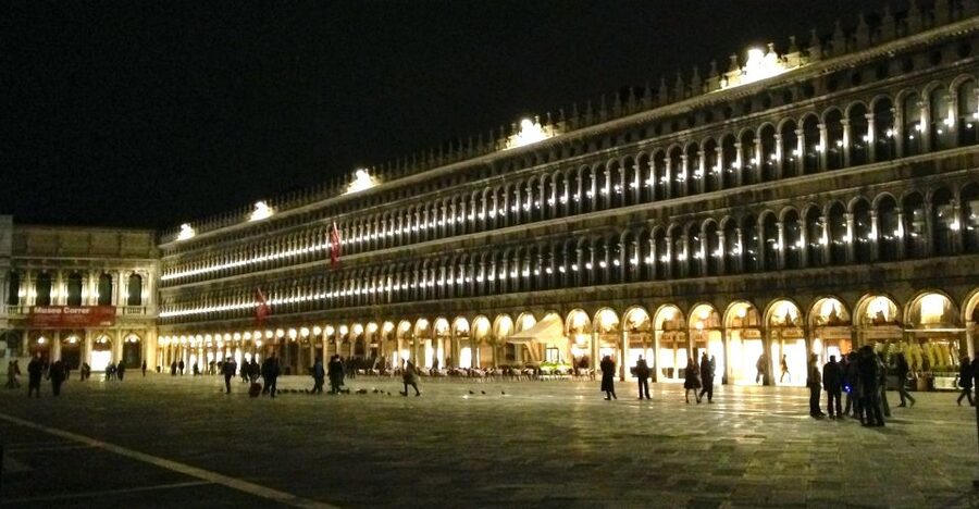 Venice: Private After Dark Tour and Gondola Ride - Piazza San Marco and the route toward the water