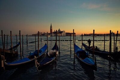 Private Evening Stroll with Gondola Ride