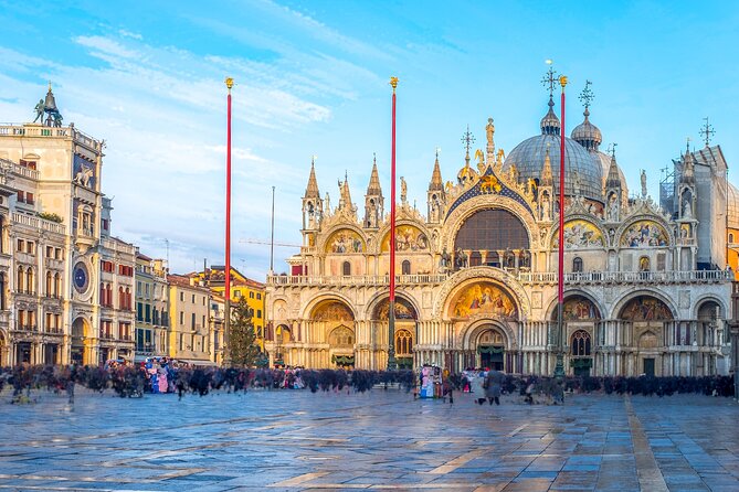 Venice Private Gondola Ride: Explore Hidden Canals and Sights - The 90-minute route: Rialto Market and the Grand Canal