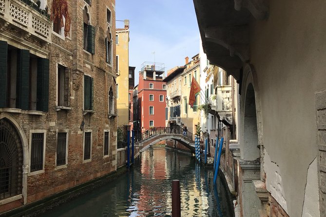 Venice Private Tour for Families with Gondola Ride - What the $253.83 price gets you