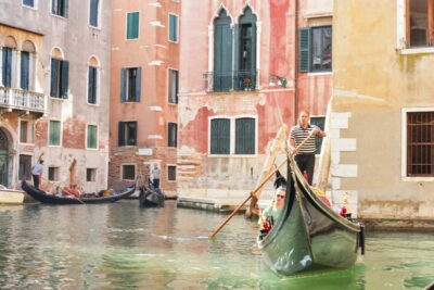 Romantic Shared Gondola Serenade on the Grand Canal