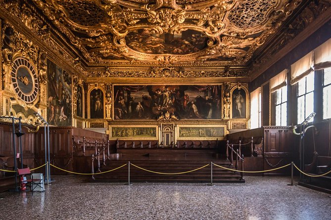 Venice's Best: Basilica, Doge's Palace, Gondola & History Gallery - Starting in St. Mark’s Square
