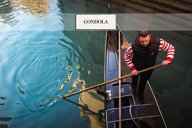 Venice's Icons: Basilica, Doge Palace, Rialto & Optional Gondola - Rialto Bridge and the city between monuments
