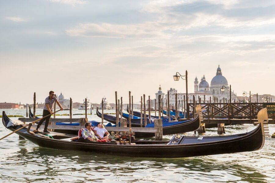 Venice: Shared Gondola Ride Across the Grand Canal - Campo San Luca, Campo Manin, and the city at water level