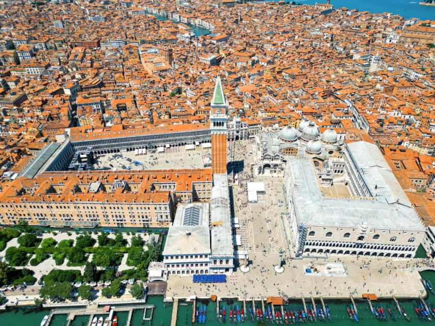 Venice: St. Mark's Basilica and Gondola Morning Tour - The 30-minute shared gondola ride