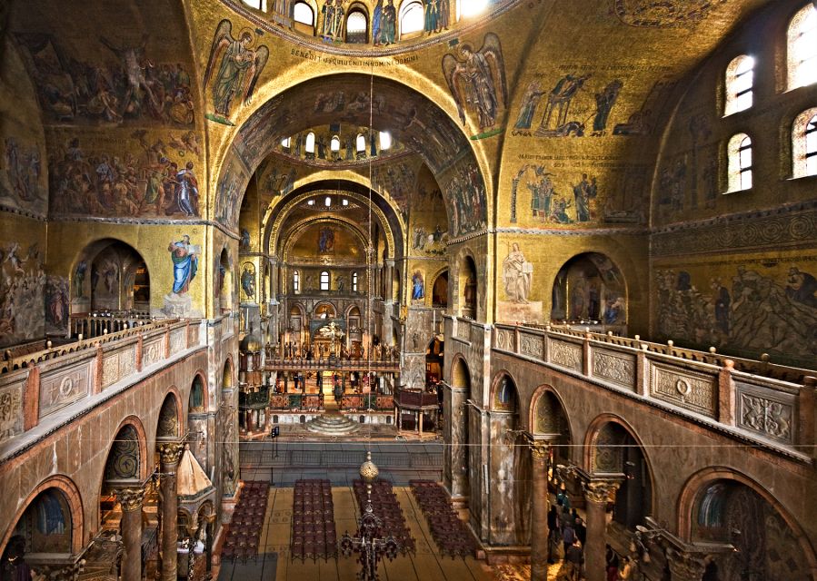 Venice: St. Mark's Basilica, Doge's Palace & Gondola Ride - The break between the canals and St. Mark’s