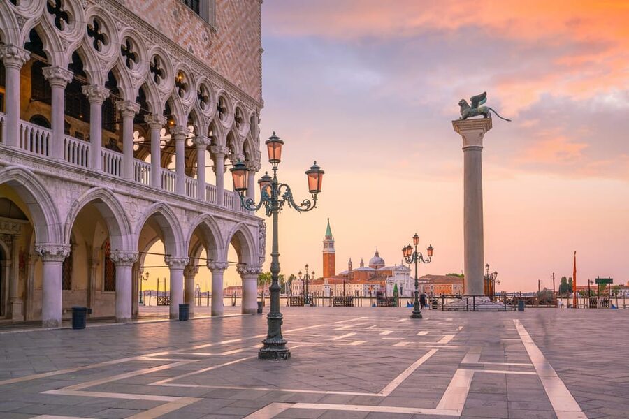 Venice: St. Mark's Basilica Guided Tour and Gondola Ride - Timing, weather, and physical comfort