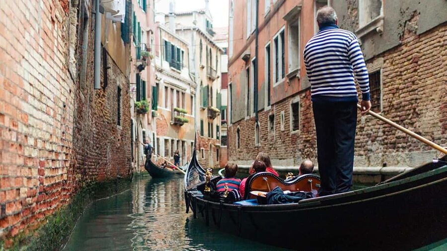 Venice: St. Mark's Basilica Guided Tour & Gondola Ride - Is $79 a fair price?