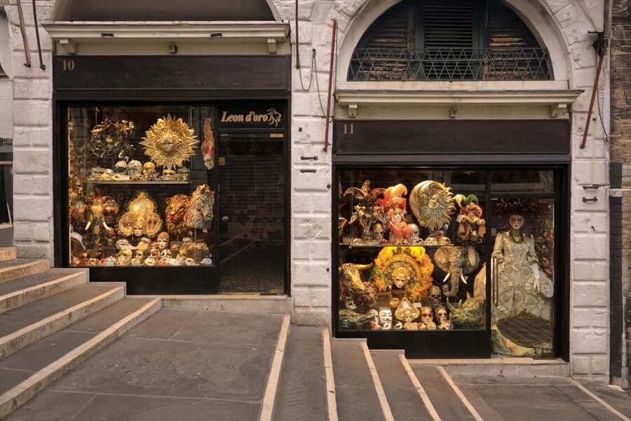 Venice: St. Mark's, Doge's Palace, Rialto, and Gondola Tour - St. Mark’s Basilica and the heart of the city