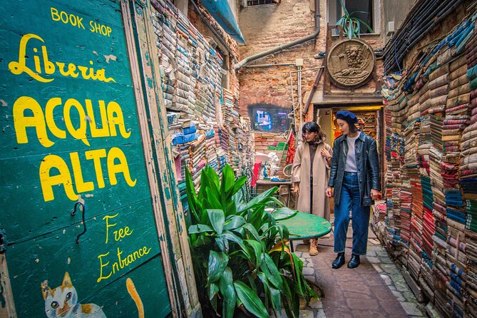 Venice Walking Tour and Gondola Ride - Walking through Venice beyond the main map
