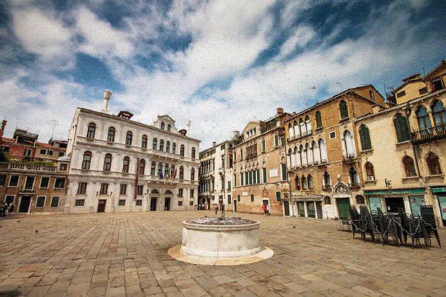 Venice: Walking Tour & Gondola Ride - Starting behind St. Mark’s Square