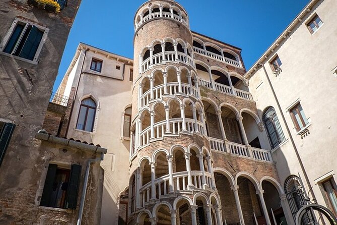 Venice Walking Tour with Gondola Ride Experience - Calle stories and small squares