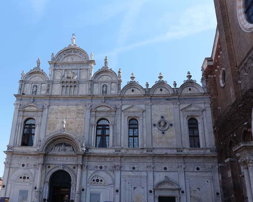 Venice: Winter Walking Tour & Romantic Gondola Ride Upgrade - What the $14 starting price really offers