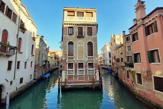 Walking Tour and Enchanting Gondola Journey in Venice - Is $150.37 a fair price?